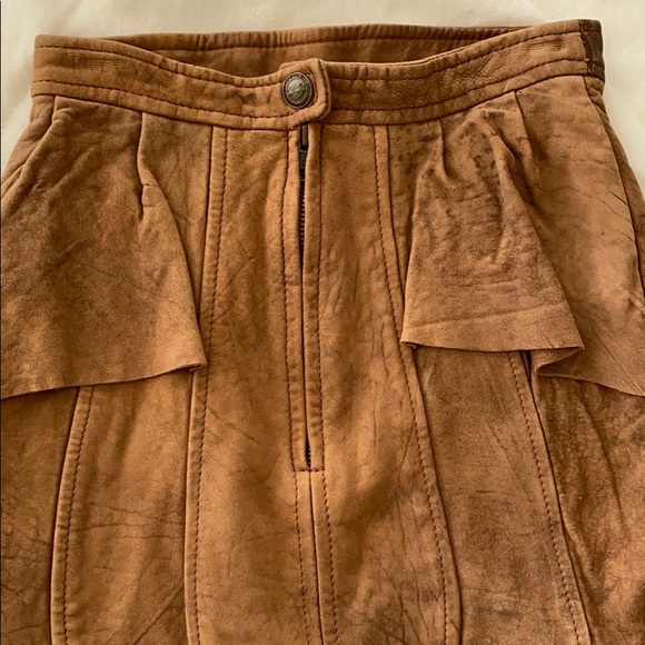 Harley Davidson Tan Suede Leather Pencil Skirt - Picture 7 of 11